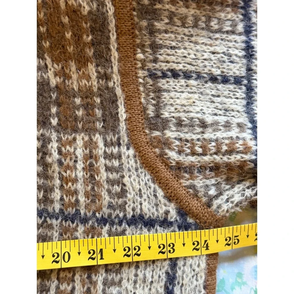 THE GREAT. | Estate Reversible Cardigan 3/Large Toasted Plaid Alpaca Wool Blend - Picture 11 of 15